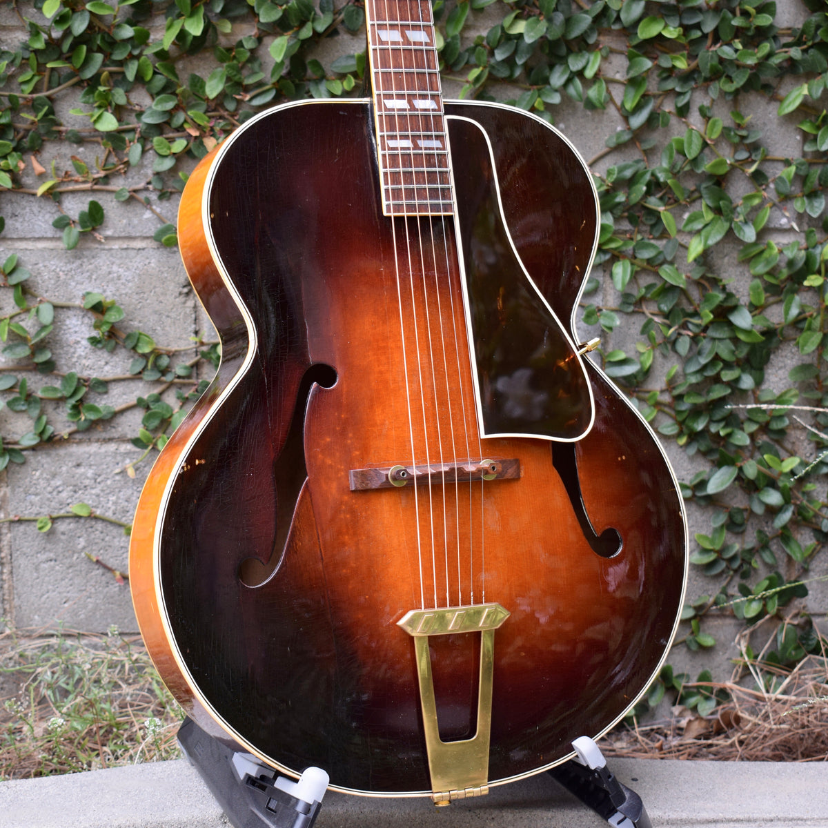 1947 Gibson L-12 – 1929 Pickguards